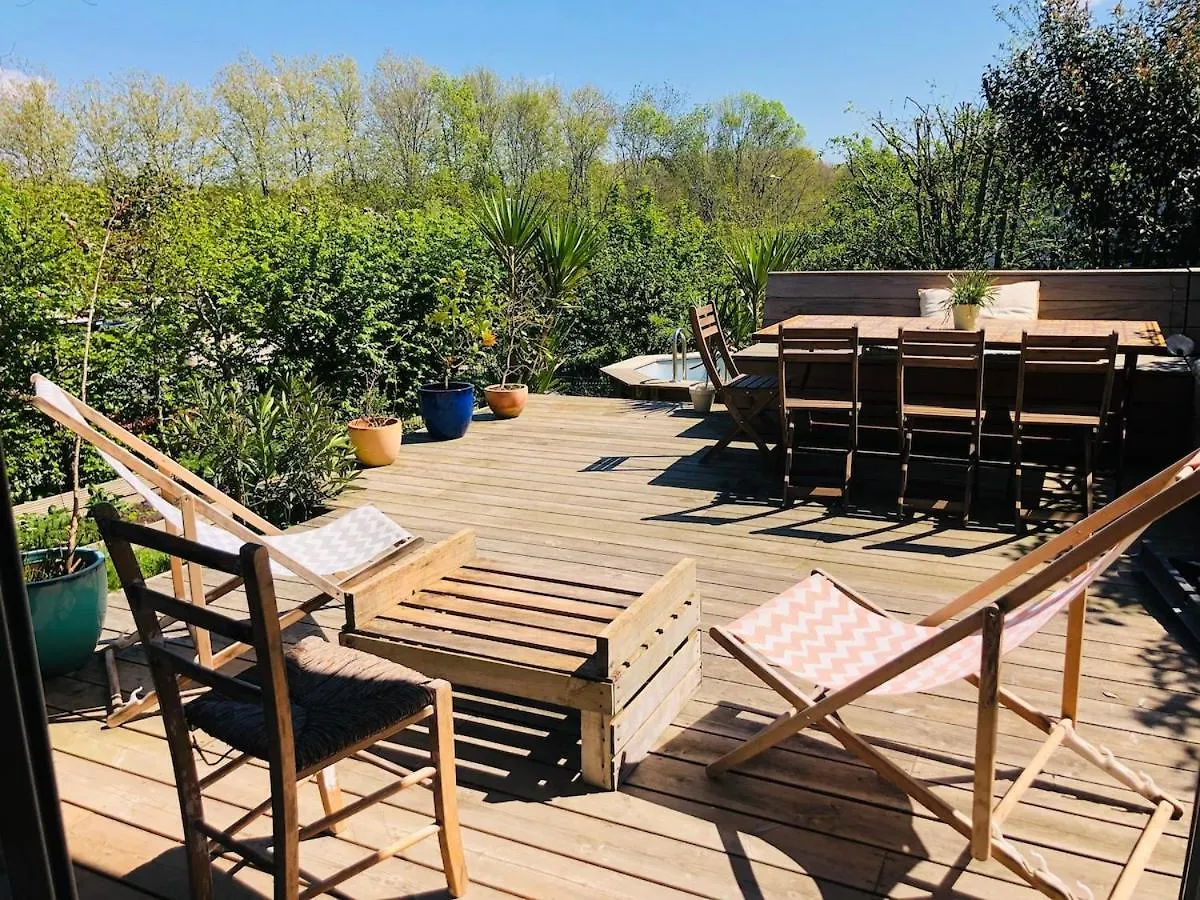 Maison Avec Jardin Et Piscine Arbonne